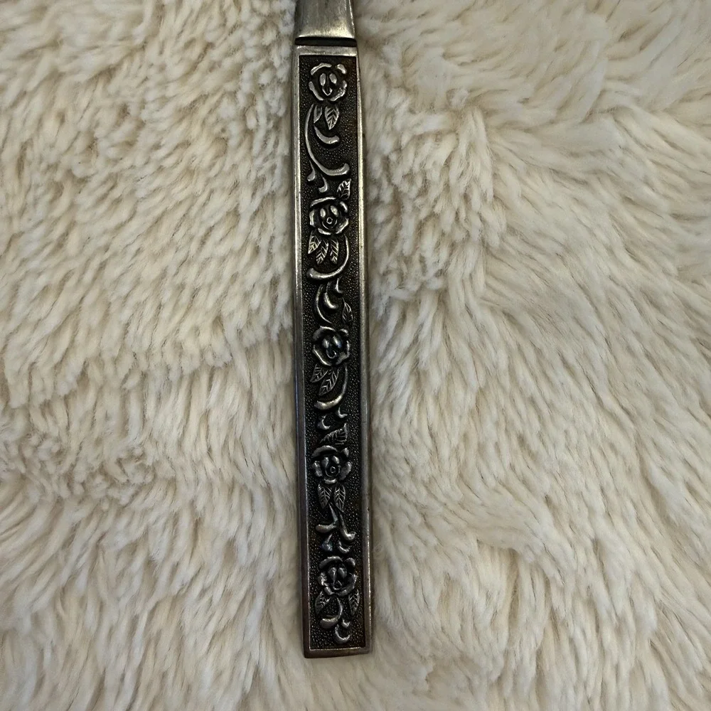 Butter knIves Gold Standard Night Blossom Stainless Steel Vintage Cutlery